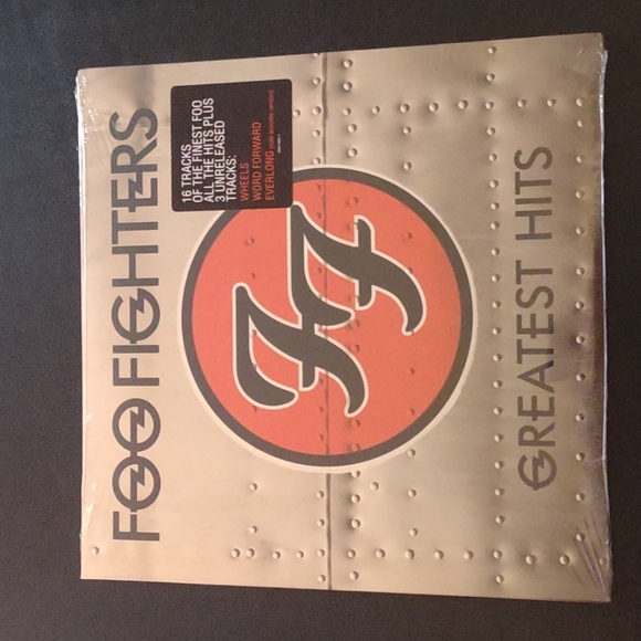 Foo Fighters Limited Edition Greatest Hits Vinyl 2 LP Set - Picture 4 of 7